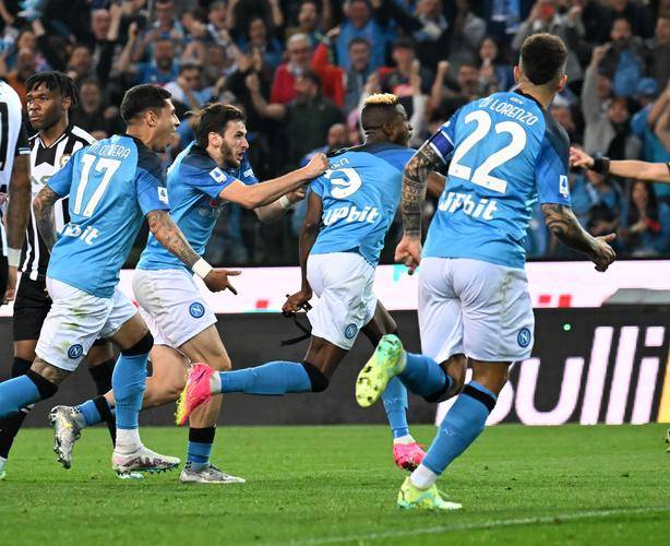 德转列右边锋身价榜：亚马尔2亿欧居首，萨卡第二奥利塞第三（德转发布右边锋身价排行：亚马尔以2亿欧领跑，萨卡第二、奥利塞第三）