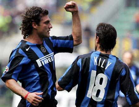 雄鹿豪取联赛最佳战绩（雄鹿强势登顶联赛战绩榜）