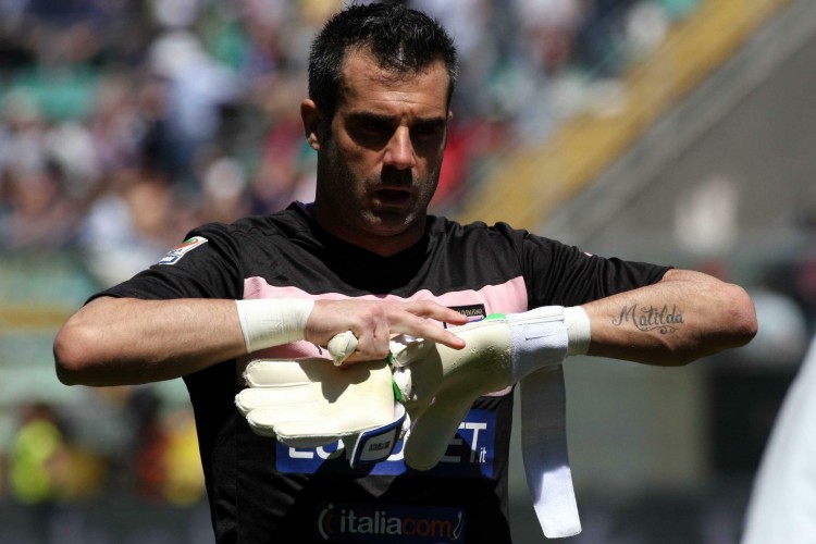 美职联半场：阿连德梅开二度，迈阿密国际暂2-1纽约城（半场战报：阿连德独中两元，迈阿密国际2-1领先纽约城）